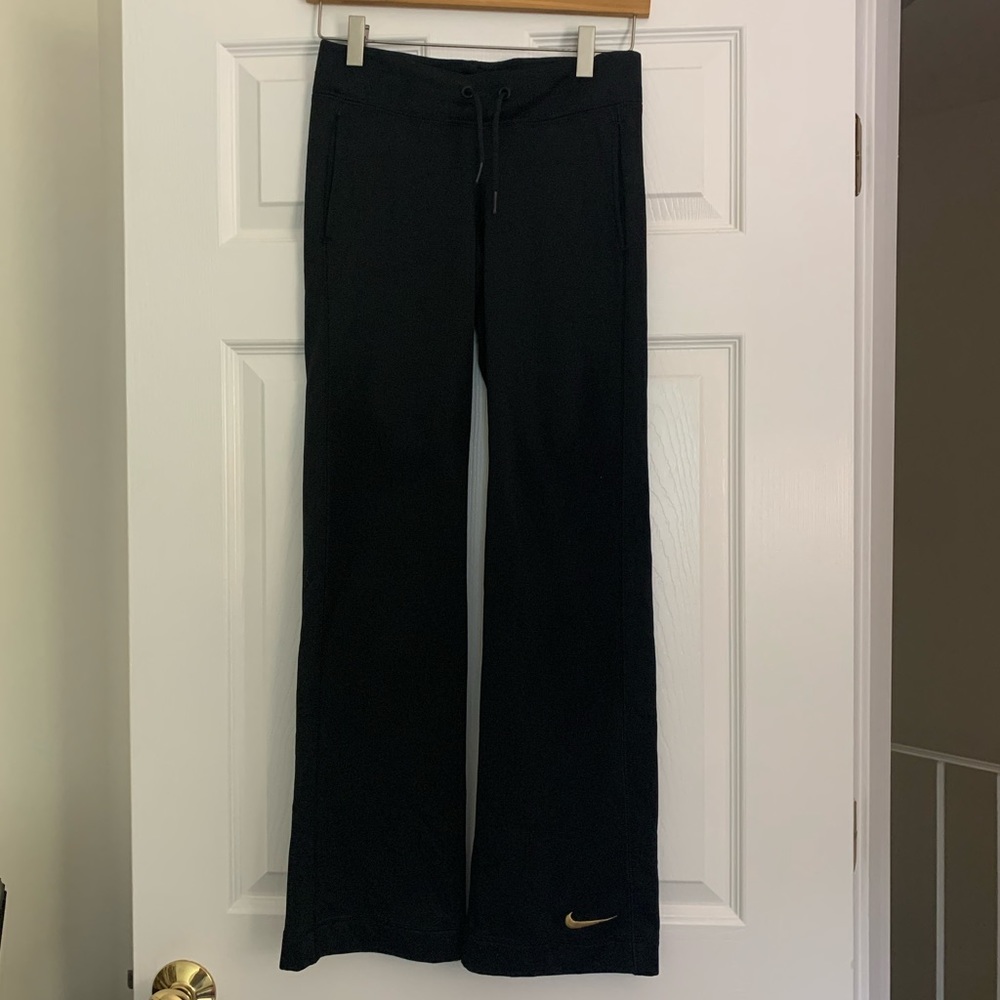 Nike Thermafit Pants - Size XS